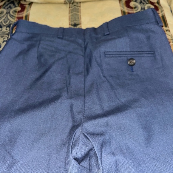 Boys Ralph Lauren navy blue suit.  With dress shirt.  Size 10r - Picture 5 of 17